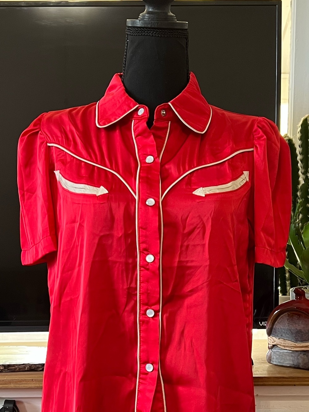 Howdy Hanny Red Button Up